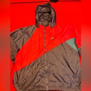 Vintage Nike windbreaker